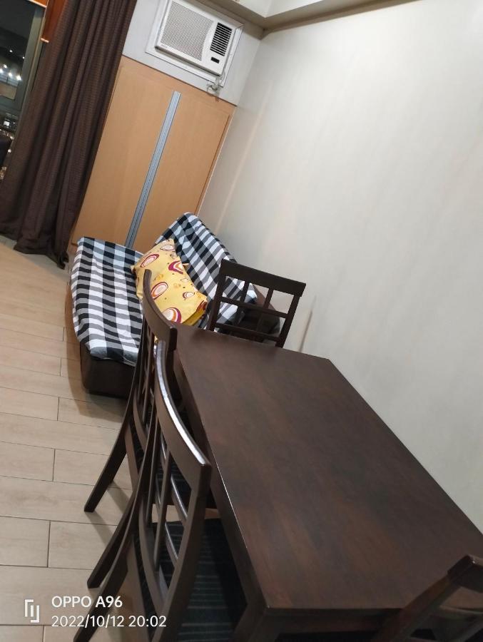 Rqui Condotel Newport Pasay Exterior foto